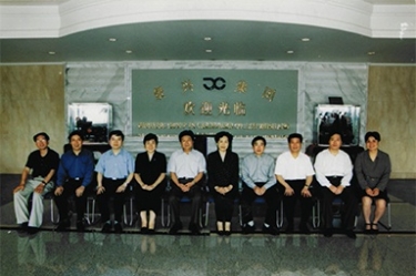 2001年6月1日，时任副省长叶荣宝等辅导来公司查抄领导“三个代表”学教活动