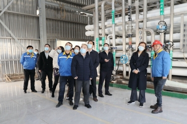 2022年12月15日，时任浙江省发展鼎新委党组成员、副主任吴红梅莅临918.com纸业调研企业用能、节能工作